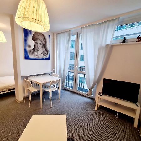 Topfloor Greeceflat A Cosy Flat In The City Center Lejlighed Warszawa Eksteriør billede