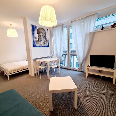 Topfloor Greeceflat A Cosy Flat In The City Center Lejlighed Warszawa Eksteriør billede