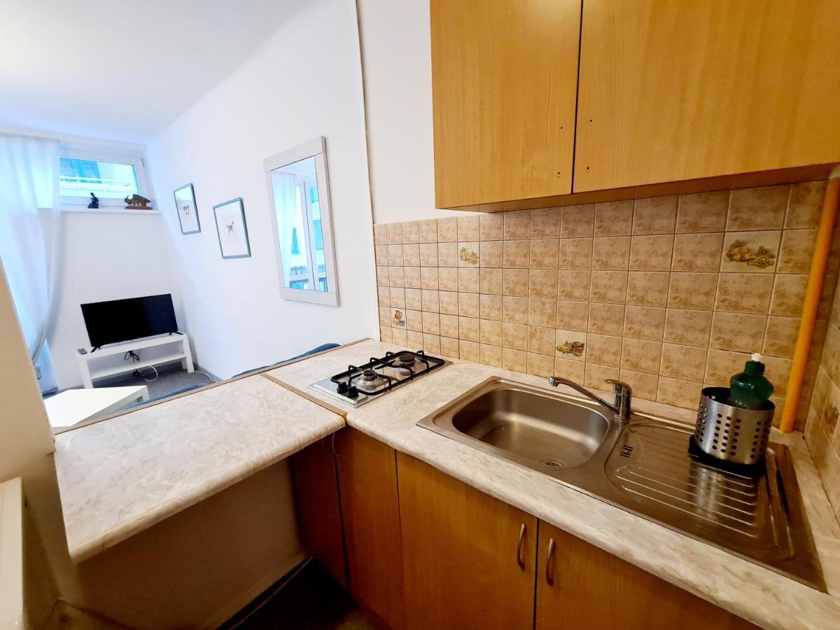 Topfloor Greeceflat A Cosy Flat In The City Center Lejlighed Warszawa Eksteriør billede